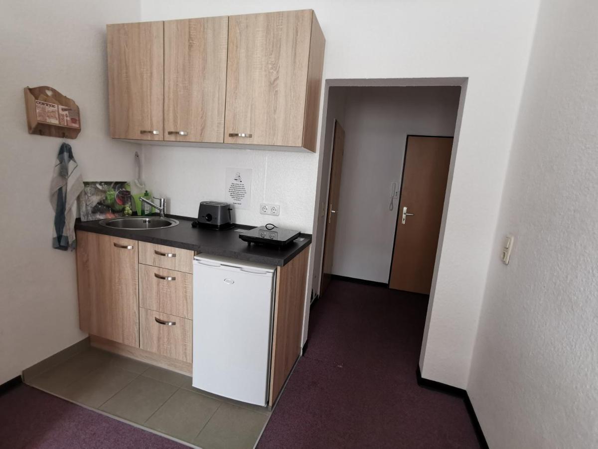 Hotel-Pension Zum Hirsch Hattersheim am Main Exteriér fotografie